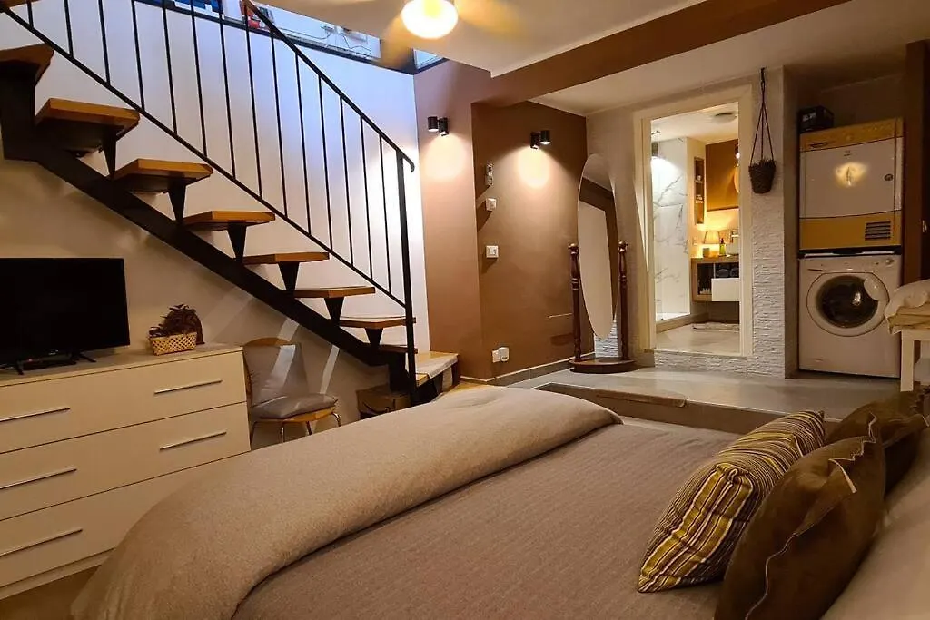 Vintage Colosseo Apartment Rome